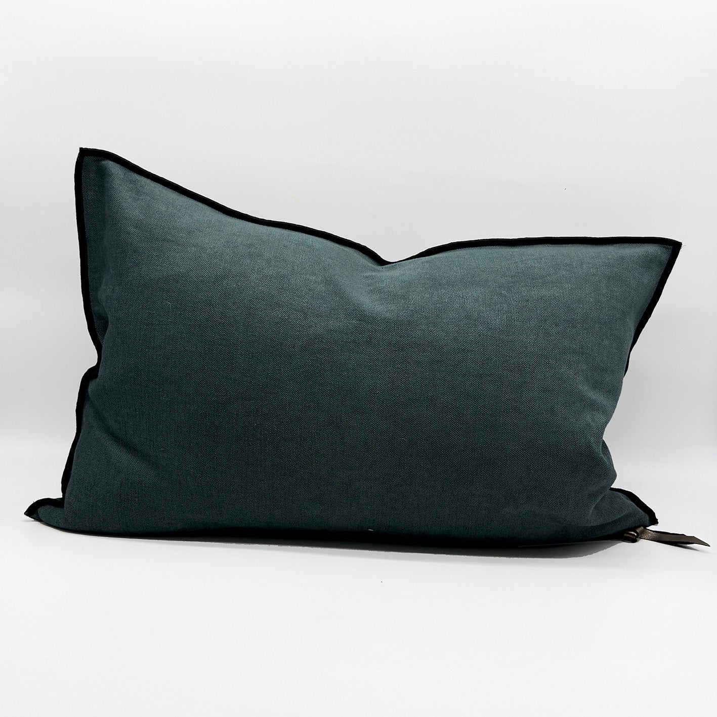 Soft Washed Chenille Canard